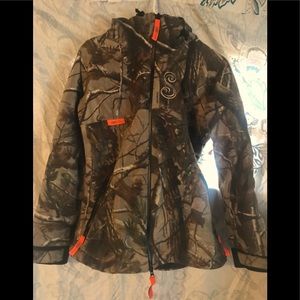 SHE Outdoors (SHE Safari) hunting outfit